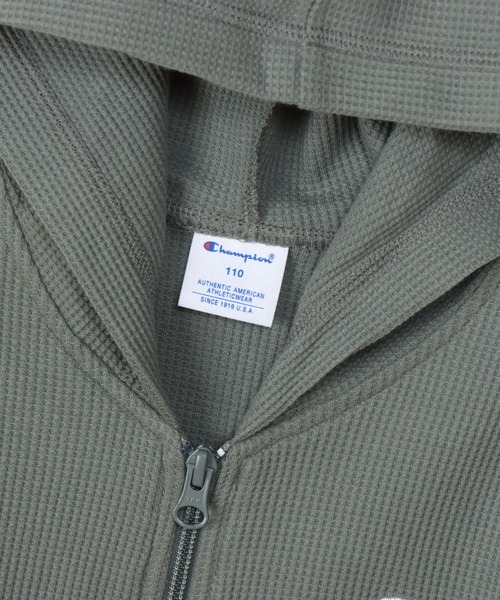 Champion（チャンピオン）の「【Champion/チャンピオン】キッズ ベーシック ジップフーデッドシャツ（パーカー・キッズ・ベージュ/ブラック/チャコール/オフホワイト/ネイビー・120/140/100/130/160/150/110）」の13枚目の写真