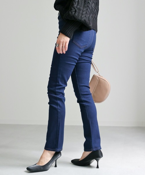 ap retro(アプレトロ)の「ストレッチタイトデニムPT(デニムパンツ・レディース・ブルー/インディゴブルー/ブラック・SMALL/MEDIUM/LARGE)」の17枚目の写真