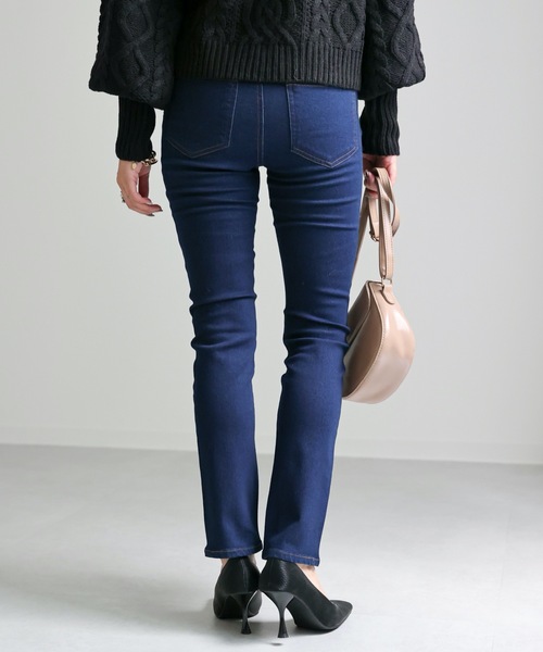 ap retro(アプレトロ)の「ストレッチタイトデニムPT(デニムパンツ・レディース・ブルー/インディゴブルー/ブラック・SMALL/MEDIUM/LARGE)」の18枚目の写真