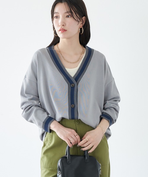 earth music&ecology（アースミュージックアンドエコロジー）の「配色トリムカーディガン（カーディガン/ボレロ・レディース・ネイビー/マスタード/グリーン/グレー/アイボリー/ブラウン・FREE）」の3枚目の写真