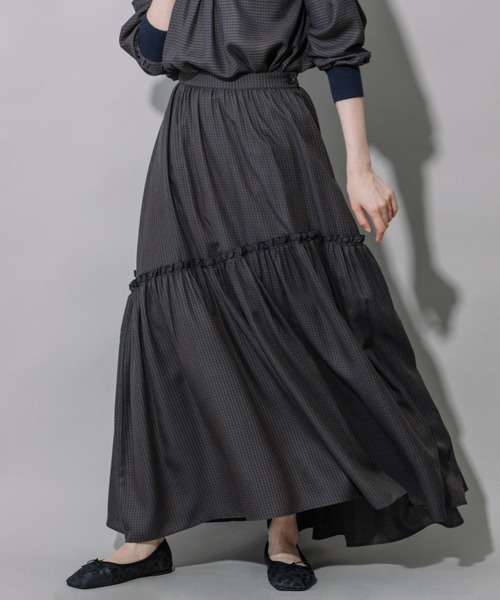 Munich（ミューニック）の「レーヨンポリエステルビエラティアードマキシスカート（スカート・レディース・ブラック/ベージュ/ネイビー・S/M/XS）」の8枚目の写真