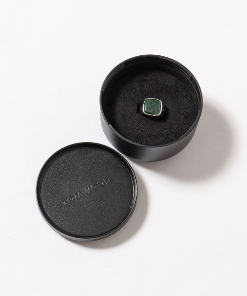 TOM WOOD(トムウッド)の「TOM WOOD/トムウッド Cushion リング 指輪 ブラックオニキス(リング・メンズ・グリーン/ブラック・54/56)」の17枚目の写真