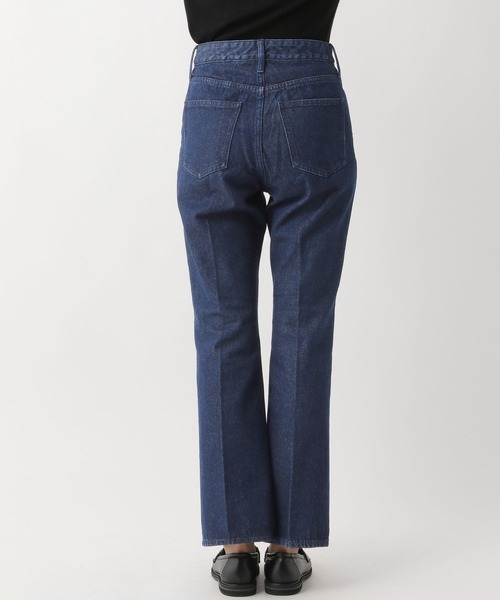 A part by（アパートバイ）の「【S/Mサイズ展開】フレアデニムパンツ（デニムパンツ・レディース・ネイビー/ブルー・SMALL/MEDIUM）」の11枚目の写真