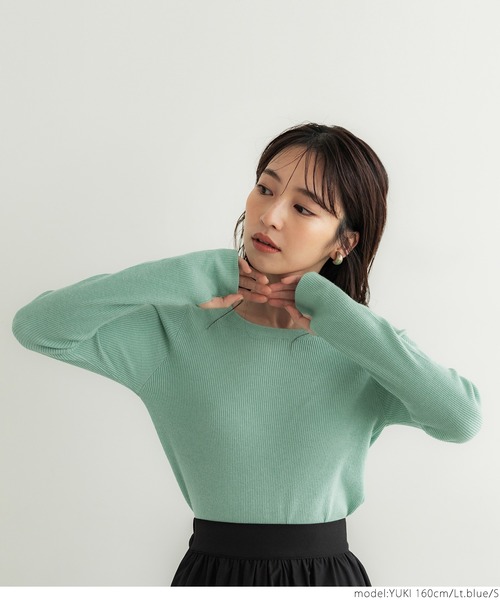 coca(coca)(コカ)の「中肉厚クルーネックリブニット(ニット/セーター・レディース・ベージュ/ライトブルー・S/M/L)」の7枚目の写真