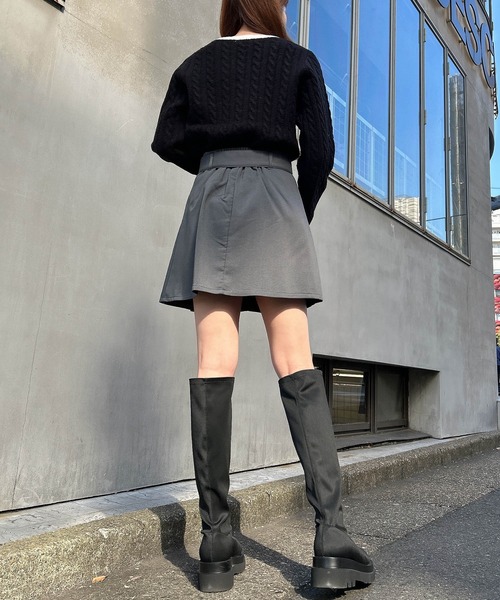 INGNI(イング)の「配色/胸刺しゅうケーブルニット(ニット/セーター・レディース・ブラック系その他2/アイボリー系3/ブルー系3・M)」の14枚目の写真