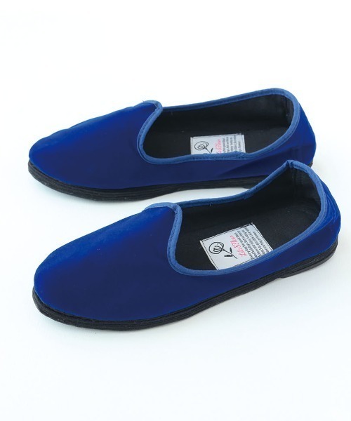 UNICOM(ユニコン)の「<Lila & Fleur>Slip on shoes Adult Blue(スリッポン・レディース・ブルー・22.5cm/23.0cm/24.0cm/24.5cm/23.5cm)」の1枚目の写真