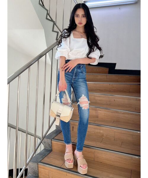 GYDA（ジェイダ）の「BACKリボン スクエアネックブラウス（シャツ/ブラウス・レディース・ブラック/オフホワイト・FREE）」の13枚目の写真