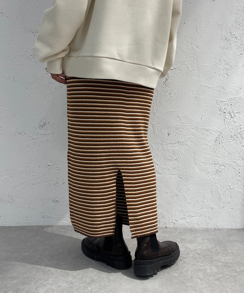 apres jour mignon（アプレジュールミニョン）の「ニットボーダーロングスカート【ZOZOTOWN限定アイテム】（スカート・レディース・ダークブラウン/ブラック系その他/グリーン系その他・X-LARGE/MEDIUM/SMALL）」の15枚目の写真