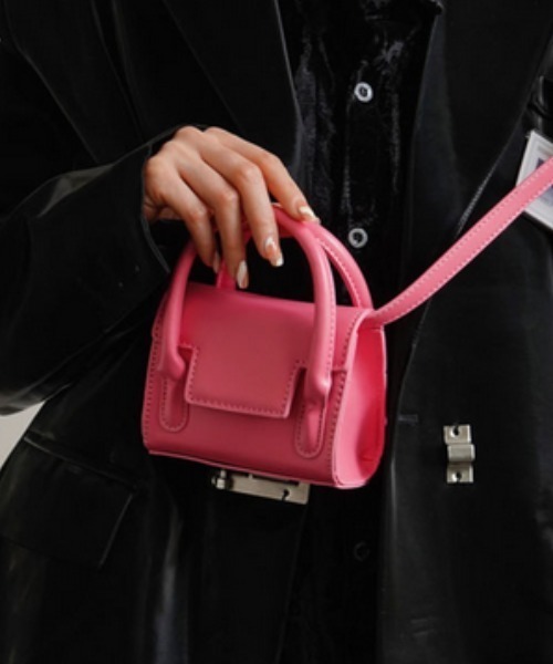 .KOM(ドットコム)の「『.KOM/ドットケーオーエム』2WAYレザーライクミニバッグ【Y】【CN】(ショルダーバッグ・レディース・ホワイト/グリーン/ブラック/ピンク・FREE)」の4枚目の写真