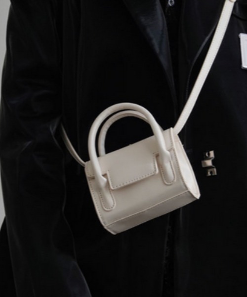.KOM(ドットコム)の「『.KOM/ドットケーオーエム』2WAYレザーライクミニバッグ【Y】【CN】(ショルダーバッグ・レディース・ホワイト/グリーン/ブラック/ピンク・FREE)」の16枚目の写真
