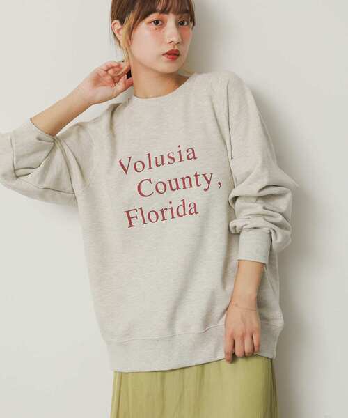 SENSE OF PLACE by URBAN RESEARCH（センスオブプレイスバイアーバンリサーチ）の「グラフィックルーズスウェット（スウェット・レディース・その他1/その他2/その他3・ONE）」の2枚目の写真
