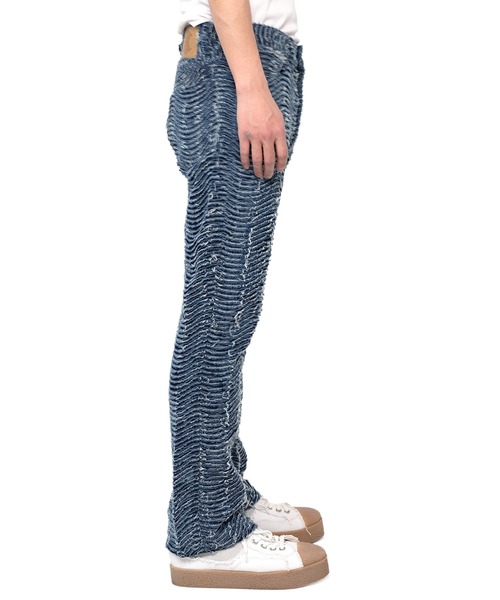 MYne（マイン）の「Wave Denim Pants（デニムパンツ・メンズ・インディゴブルー/ブラック・L/M/S）」の11枚目の写真