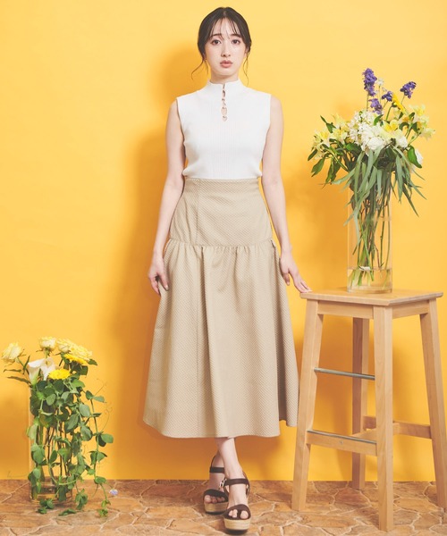 NOELA(ノエラ)の「エンボススカート(スカート・レディース・ブラック/ベージュ/オフホワイト・フリー)」の19枚目の写真