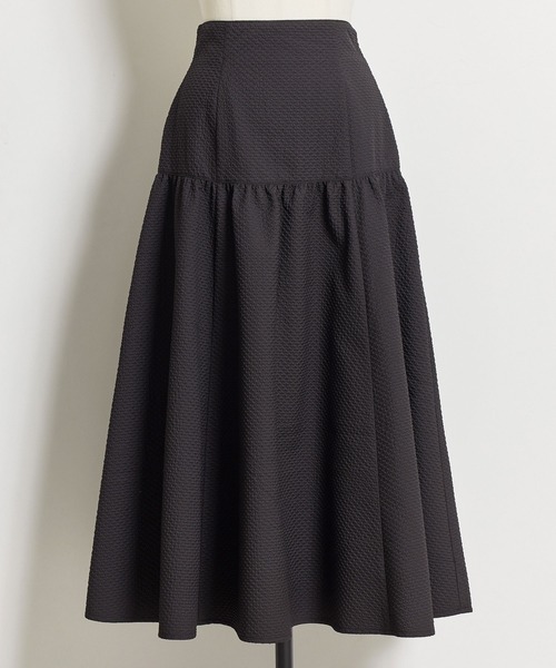 NOELA(ノエラ)の「エンボススカート(スカート・レディース・ブラック/ベージュ/オフホワイト・フリー)」の9枚目の写真