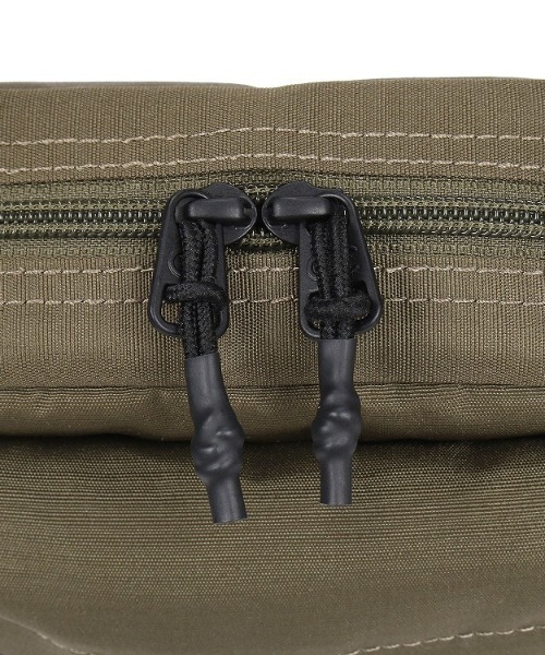 Champion（チャンピオン）の「Champion チャンピオン ハミル タテ型ショルダーバッグ 63652（ショルダーバッグ・レディース・ベージュ/ブラック/カーキ・FREE）」の11枚目の写真
