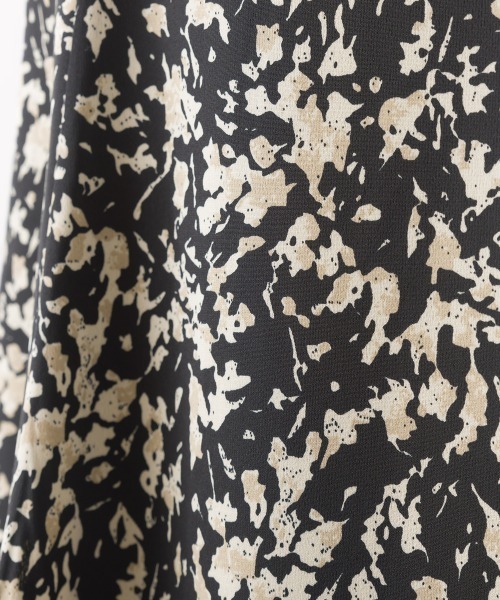 OMNES（オムネス）の「シフォンジョーゼットフラワーマーメイドスカート（スカート・レディース・サックスブルー/ブラック・FREE）」の7枚目の写真