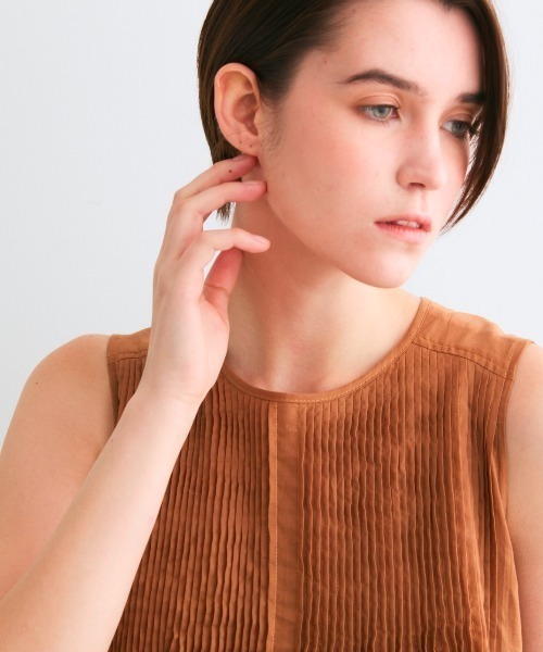 新品タグ付✨コットンローンワンピース　スリードッツ ギャザー ピンタック　フレア three dots（スリー ドッツ） ワンピース コットンローン タックドレス
