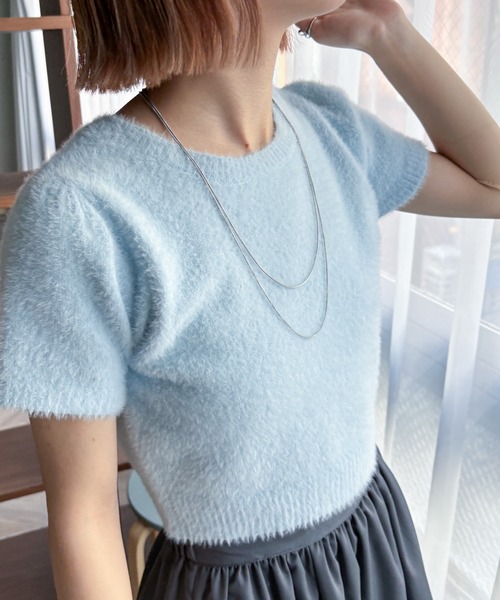 EPIMI E'PIMMY（エピミエピミー）の「【ハンドウォッシャブル】フェザーヤーンパフスリーブプルオーバー（ニット/セーター・レディース・ブルー/オフホワイト/グレー/ピンクベージュ・MEDIUM）」の3枚目の写真