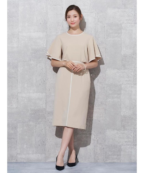 Perfect Suit FActory（パーフェクトスーツファクトリー）の「【セットアップ可能】バイカラーパイピング　ブラウス　ベージュ/グリーン（シャツ/ブラウス・レディース・ベージュ/ライトグリーン・M/L/S）」の18枚目の写真