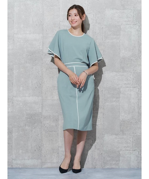 Perfect Suit FActory（パーフェクトスーツファクトリー）の「【セットアップ可能】バイカラーパイピング　ブラウス　ベージュ/グリーン（シャツ/ブラウス・レディース・ベージュ/ライトグリーン・M/L/S）」の15枚目の写真