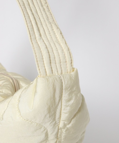 LOWRYS FARM（ローリーズファーム）の「ハッスイキルティングショルダー　965749（ショルダーバッグ・レディース・ブラウン/アイボリー/ブラック・FREE）」の10枚目の写真