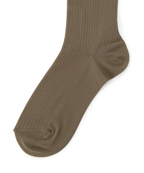 ADAM ET ROPE'(アダムエロペ)の「リブニーハイソックス(ソックス/靴下・レディース・キナリ/オリーブ/ブラック・FREE)」の5枚目の写真