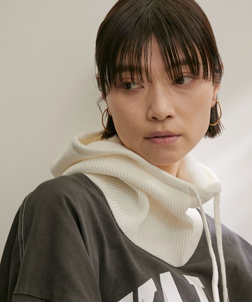 SALON adam et rope'（サロン アダム エ ロペ）の「バラクラバ -CreamyCotton /クリーミーコットン-（ストール/ショール・レディース・ホワイト/パープル/ブラック系その他/グレー・FREE）」の2枚目の写真