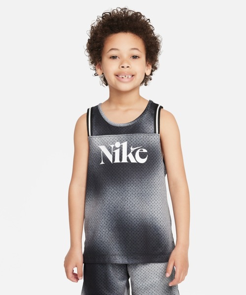 NIKE（ナイキ）の「ナイキ カルチャー オブ バスケットボール プリント ピニー リトルキッズトップ / Nike Culture of Basketball Printed Pinnie Little Kids Top＜105-120cm 展開＞（タンクトップ・キッズ・ブラック/ロイヤルブルー・105/110/115/120）」の5枚目の写真