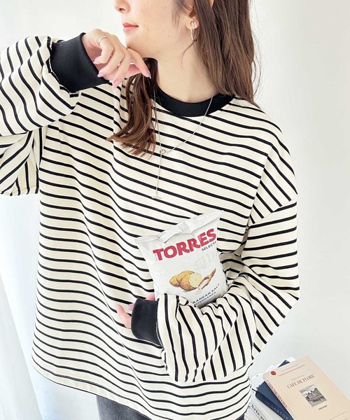 GeeRA(ジーラ)の「裾ドロストボーダーロンT(Tシャツ/カットソー・レディース・ブラック/オフホワイト・MEDIUM)」の3枚目の写真