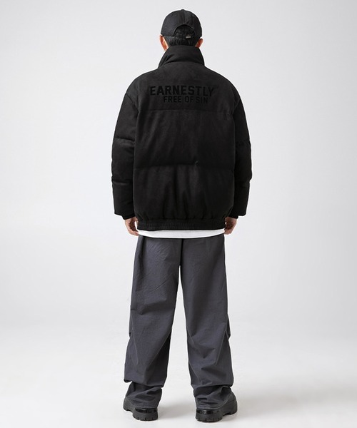 aimoha（アイモハ）の「aimoha outdoor ユニセックス　スエード調中綿ダウンジャケット（ダウンジャケット/コート・レディース・ブラック/グリーン/オフホワイト・LARGE/MEDIUM/X-LARGE）」の11枚目の写真