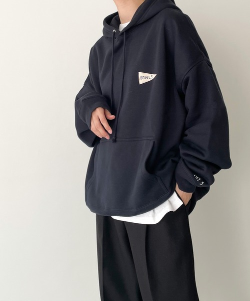 CANAL JEAN(キャナルジーン)の「1975 TOKYO BOWLS裏起毛パーカー(パーカー・レディース・アッシュ/ネイビー・LARGE/X-LARGE)」の7枚目の写真