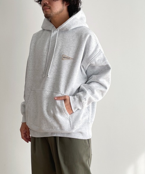 CANAL JEAN(キャナルジーン)の「1975 TOKYO BOWLS裏起毛パーカー(パーカー・レディース・アッシュ/ネイビー・LARGE/X-LARGE)」の11枚目の写真
