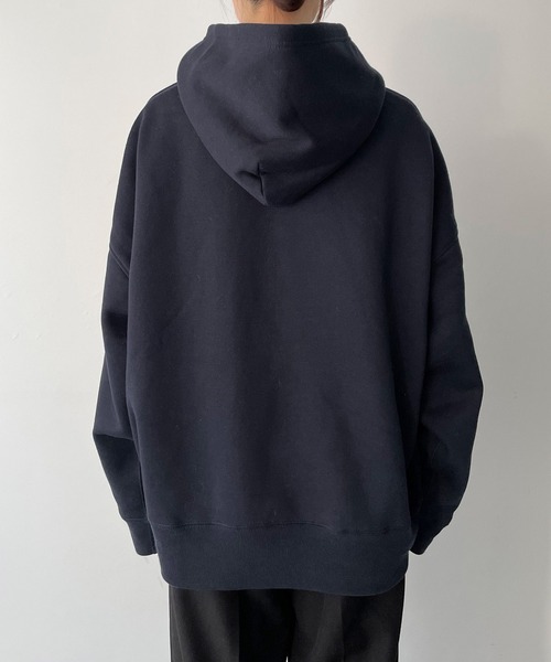 CANAL JEAN(キャナルジーン)の「1975 TOKYO BOWLS裏起毛パーカー(パーカー・レディース・アッシュ/ネイビー・LARGE/X-LARGE)」の17枚目の写真