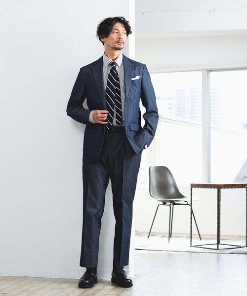 B:MING by BEAMS（ビーミングバイビームス）の「NOMAD BIZ COOLMOTION(R) デニムライク ノープリーツ スラックス 24SS (（スーツパンツ・メンズ・インディゴブルー・MEDIUM/LARGE/X-LARGE/SMALL）」の5枚目の写真