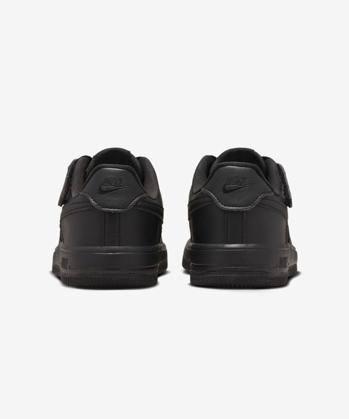 NIKE(ナイキ)の「NIKE FORCE 1 LOW EASYON PS FN0237-001(スニーカー・キッズ・ブラック・15cm/14㎝/17cm/18cm/19㎝/16cm)」の3枚目の写真