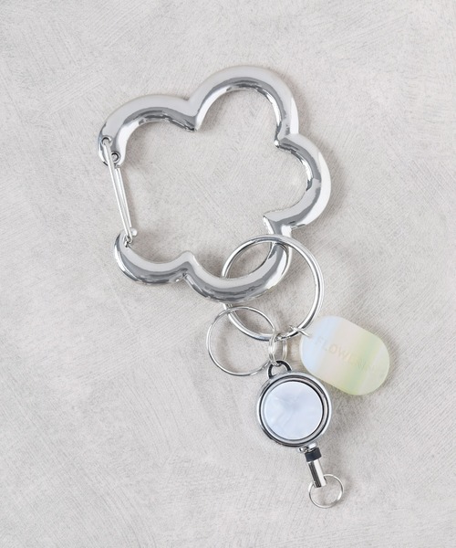 Flowering（フラワーリング）の「フェミニン/カラビナ（キーホルダー・レディース・シルバー/ゴールド/ピンクゴールド/ブラウン/ピンク系その他/ピンク系その他2/シルバー系1/ゴールド系1/ブラウン系1・FREE）」の6枚目の写真