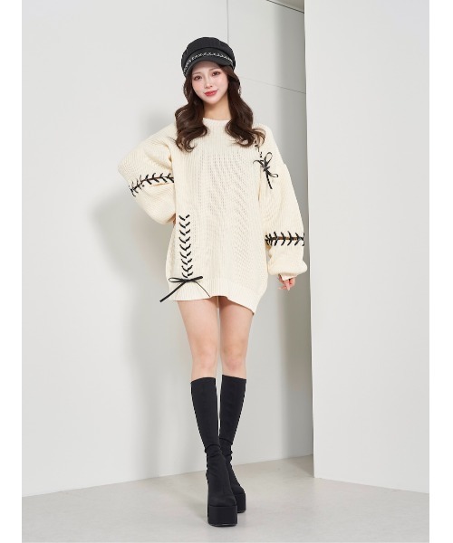 Darich(ダーリッチ)の「レースアップニットチュニック(ニット/セーター・レディース・アイボリー/グレー/ブラック・FREE)」の13枚目の写真