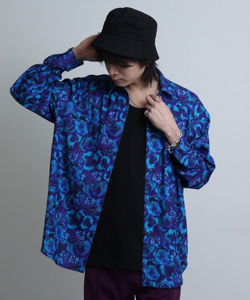 REGIEVO(レジエボ)の「Rose print mode long sleeve shirt / ローズプリント 長袖シャツ(シャツ/ブラウス・メンズ・ブルー系2/ブルー/レッド/ブルー系1/レッド系1/ブラック・M/L)」の4枚目の写真