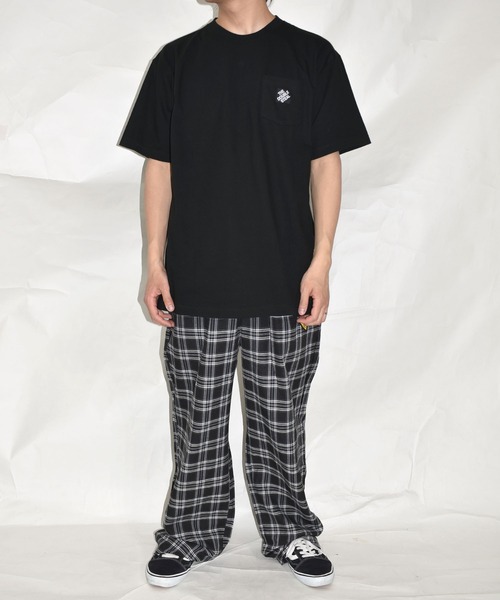 DOUBLE STEAL(ダブルスティール)の「スクエアタグ ポケットTシャツ(Tシャツ/カットソー・メンズ・ホワイト/アーミー/ブラック・X-LARGE/LARGE/MEDIUM)」の17枚目の写真