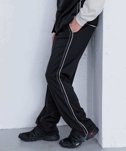 SENSE OF PLACE by URBAN RESEARCH（センスオブプレイスバイアーバンリサーチ）の「トラックジャージラインパンツ（その他パンツ・メンズ・ブラック/ブラウン・MEDIUM/LARGE）」の5枚目の写真