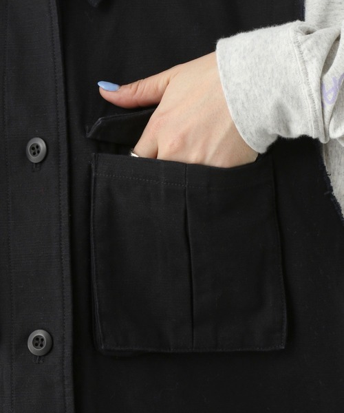 LEPSIM（レプシィム）の「【産前・産後対応】マタニティ／ミリタリーベスト　992073（マタニティウェア/グッズ・レディース・ブラック/カーキ・FREE）」の16枚目の写真