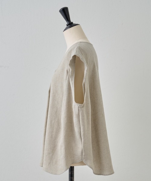 BEARDSLEY（ビアズリー）の「《LIVETART・洗える》麻調合繊フレンチブラウス（シャツ/ブラウス・レディース・ベージュ/グレー・FREE）」の5枚目の写真