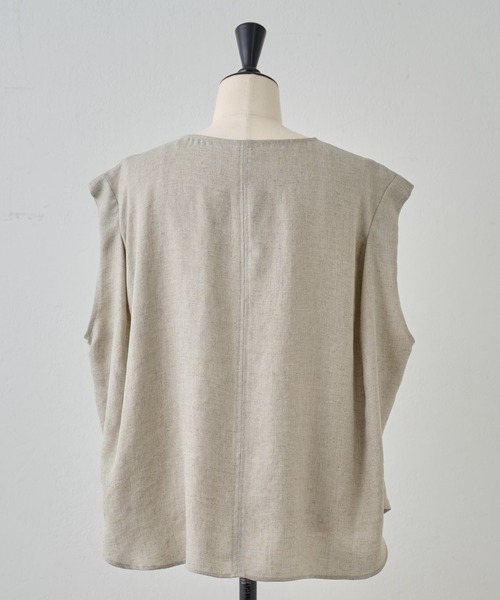 BEARDSLEY（ビアズリー）の「《LIVETART・洗える》麻調合繊フレンチブラウス（シャツ/ブラウス・レディース・ベージュ/グレー・FREE）」の6枚目の写真
