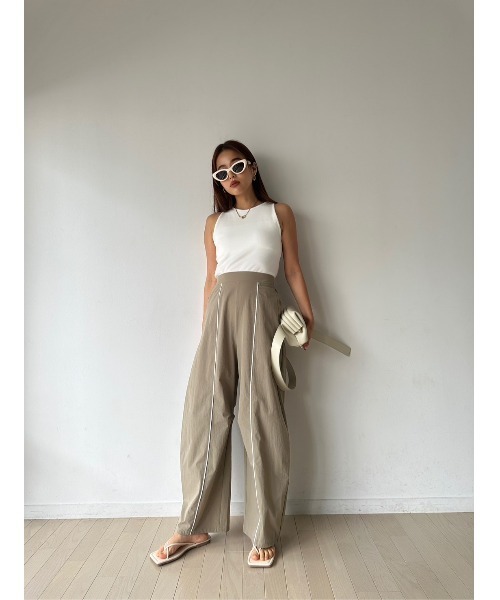 TRUNC（トランクエイティーエイト）の「Center Line Curve Pants（その他パンツ・レディース・チャコールグレー/カーキ・FREE）」の19枚目の写真