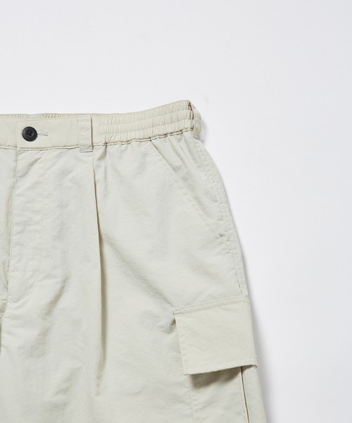 re_k by JUNRED（レクバイジュンレッド）の「re_k by JUNRED / オーバーワイドナイロンカーゴショーツ（カーゴパンツ・メンズ・チャコールグレー/カーキ/ライトグレー・L/M/S）」の11枚目の写真