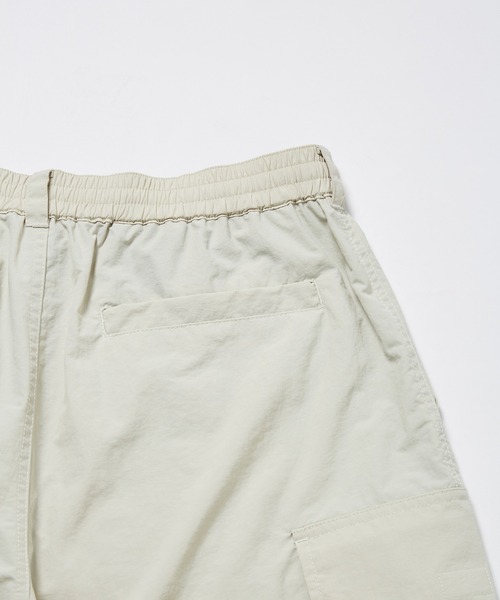 re_k by JUNRED（レクバイジュンレッド）の「re_k by JUNRED / オーバーワイドナイロンカーゴショーツ（カーゴパンツ・メンズ・チャコールグレー/カーキ/ライトグレー・L/M/S）」の9枚目の写真