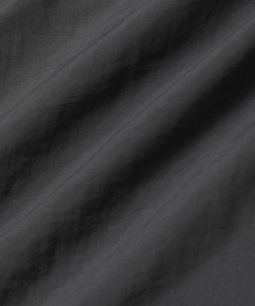 re_k by JUNRED（レクバイジュンレッド）の「re_k by JUNRED / オーバーワイドナイロンカーゴショーツ（カーゴパンツ・メンズ・チャコールグレー/カーキ/ライトグレー・L/M/S）」の5枚目の写真