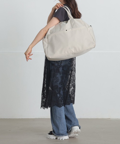 ALTROSE（アルトローズ）の「8ポケット ボストン ボストンバッグ トラベル キャリーオン（ボストンバッグ・レディース・アイボリー/ブラック/ダークグレー・FREE）」の11枚目の写真