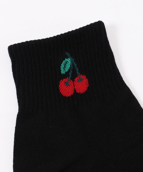 PHILLY(フィリー)の「【PHILLY】チェリーワンポイントソックス(ソックス/靴下・レディース・ホワイト/ブラック・FREE)」の5枚目の写真