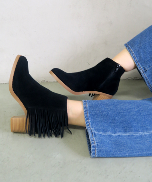 mio notis（ミオノティス）の「フリンジヒールブーツ（ブーツ・レディース・ベージュ/ブラック・37/38/39/36）」の14枚目の写真